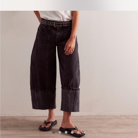 We the Free Olsen Cuffed Jeans - Picture 3 of 6